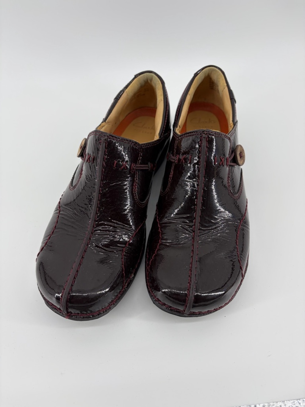 Clarks Shoes Patent Leather Artisan‎ Unstructured Burgundy Slide On Size 7.5